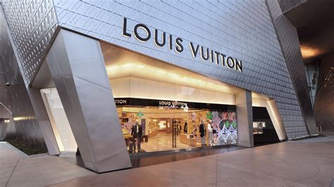 louis vuitton store somerset mall|louis vuitton las vegas nv.